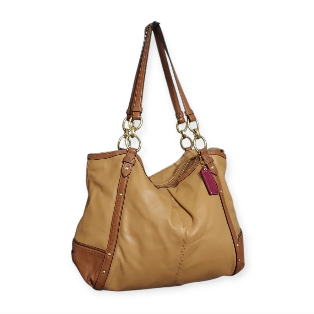 Coach Alexandria Leather Shoulder Bag Zip Closure No F20812